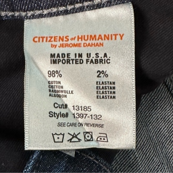 CITIZEN OF HUMANITY MID RISE HUTTON WIDE LEG FLARE DARK WASH SIZE 28 - Picture 10 of 14